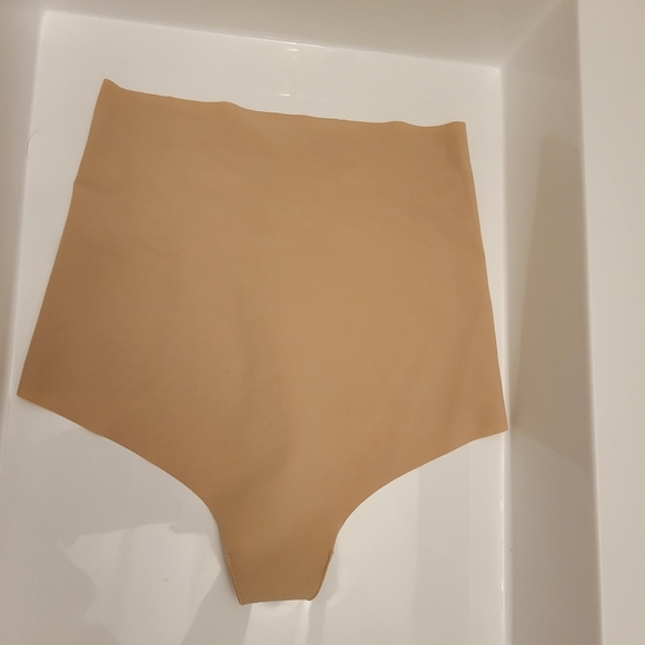 Comando Other - Comando High-Waist Thongs Size S